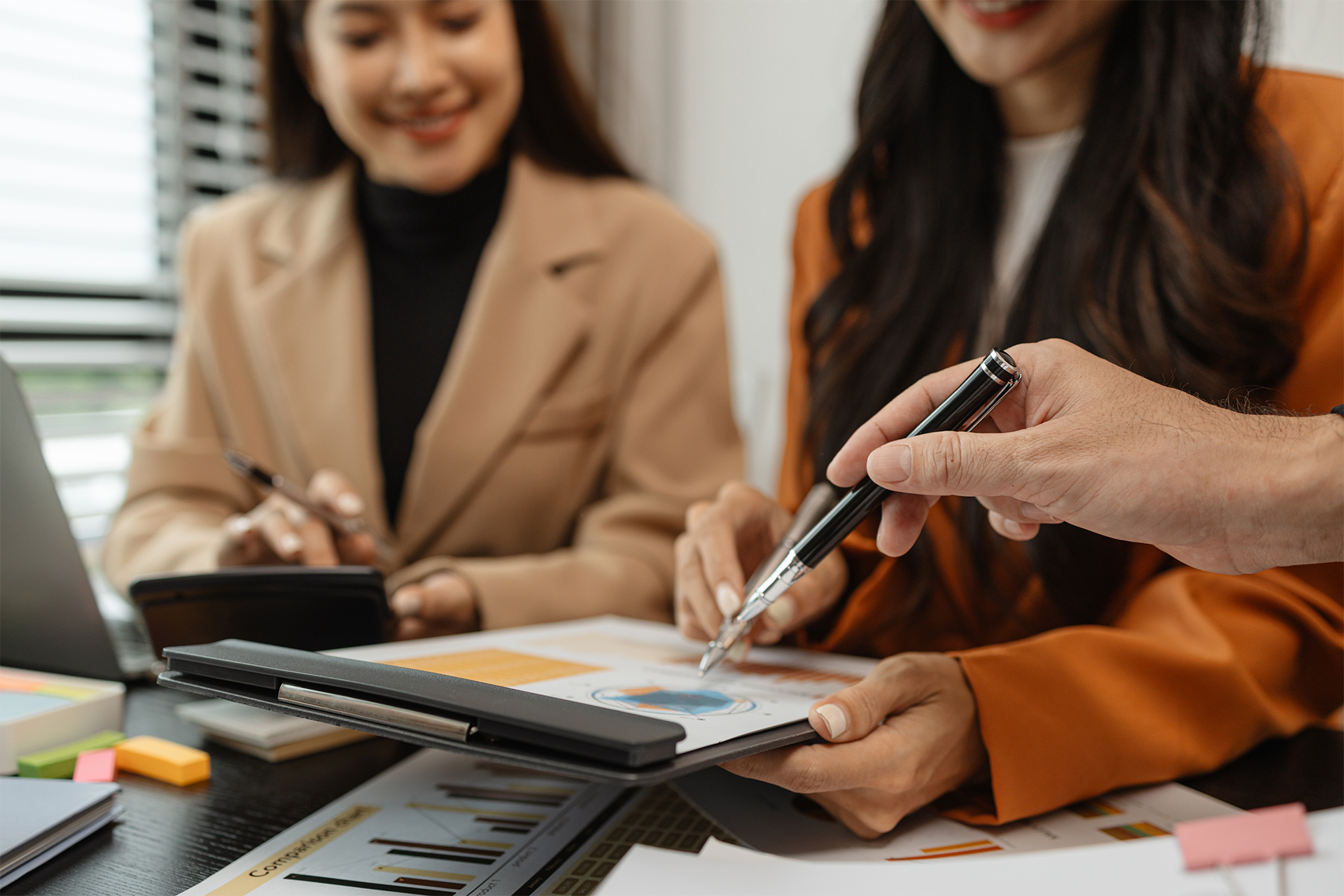 A Complete Guide to Paying and Receiving Invoices